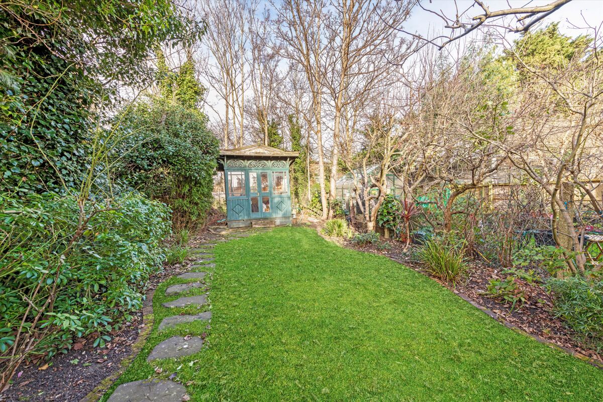 flat for sale in Winchester Avenue, Queen's Park, London, NW6