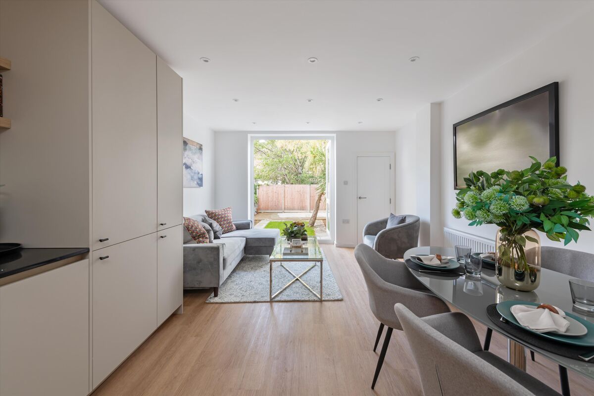 flat for sale in Furness Road, London, nw10, NW10 QPK012328756 Knight Frank