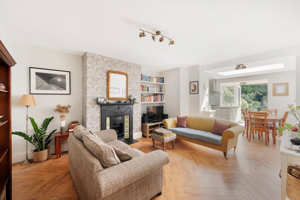 Image of Brondesbury Villas, London, NW6
