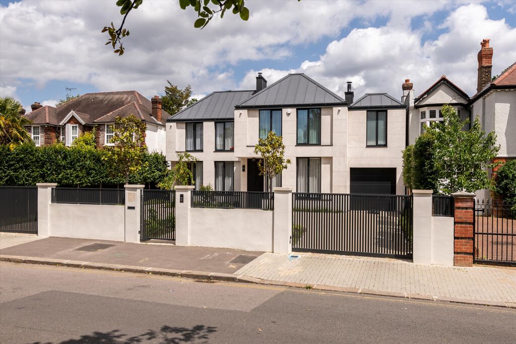 Image of Aylestone Avenue, London, NW6
