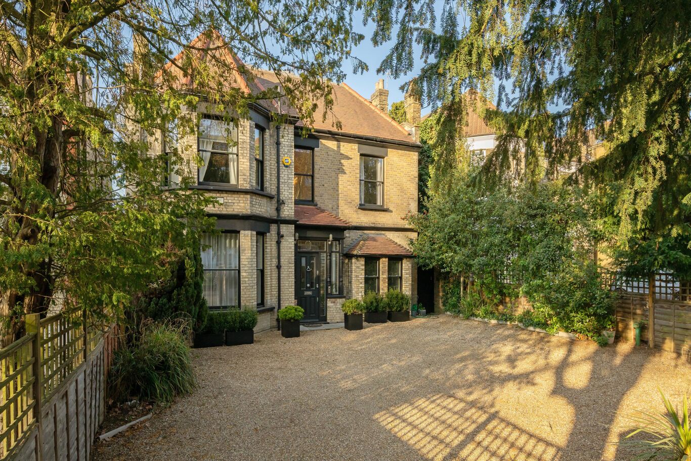 Image of Willesden Lane, Willesden Green, London NW2.