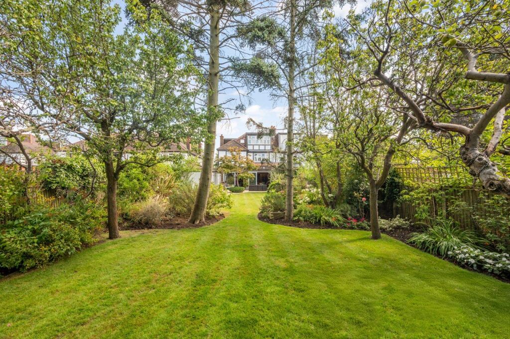 Image of Alverstone Road, London NW2