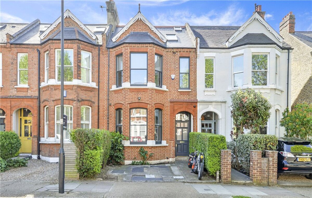 house for sale in Wrentham Avenue, Queen's Park, London, NW10