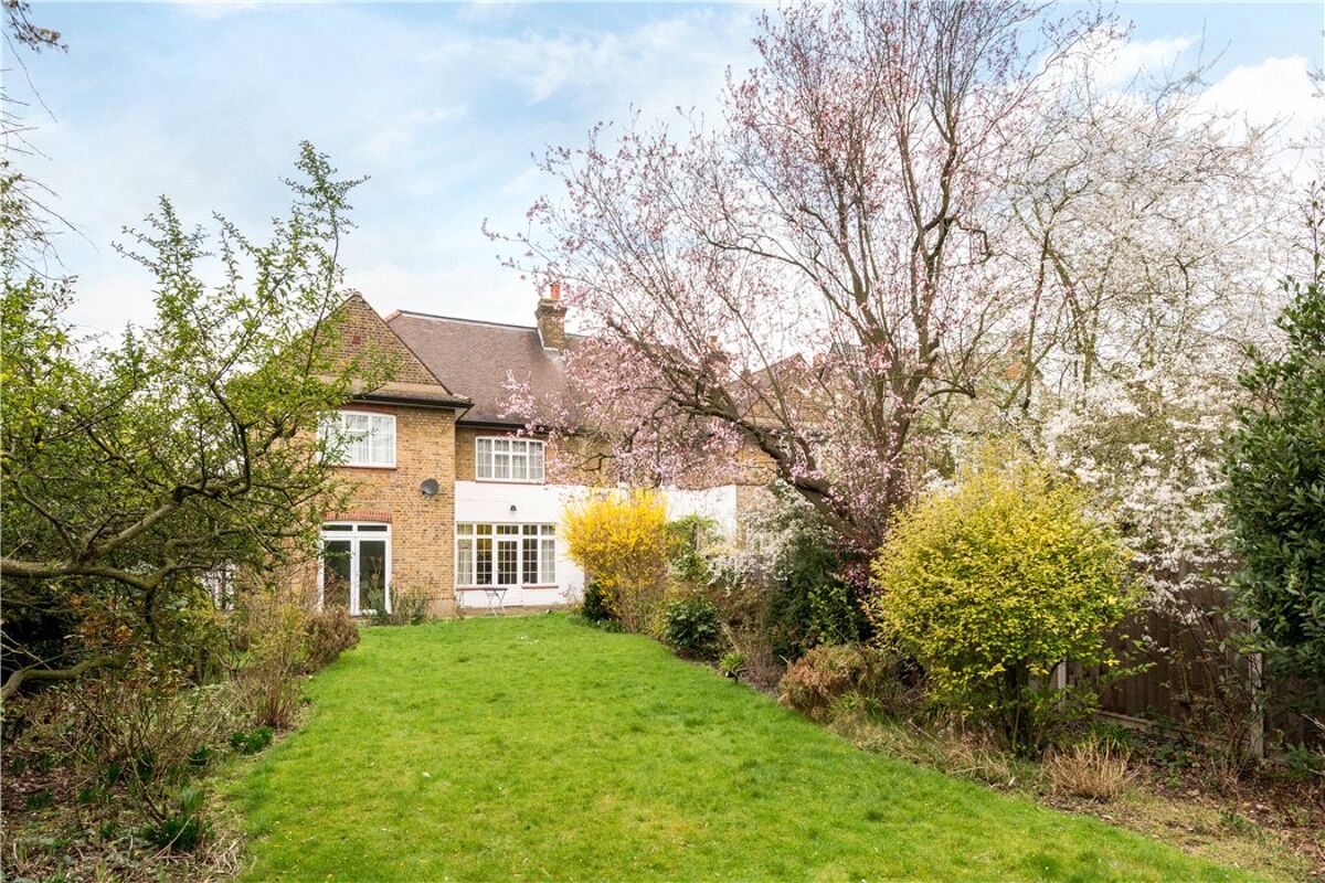 House For Sale In Aylestone Avenue, Queen's Park, London, Nw6 