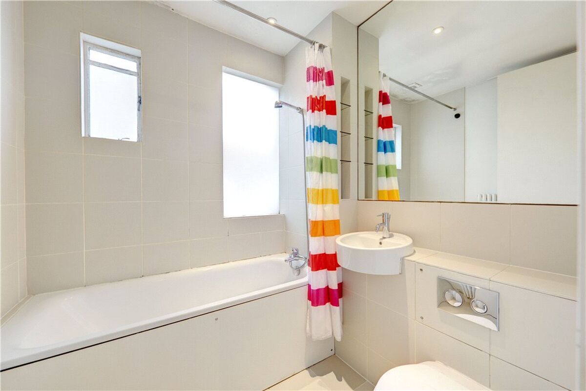 house for sale in Dundonald Road, Queen's Park, London, NW10