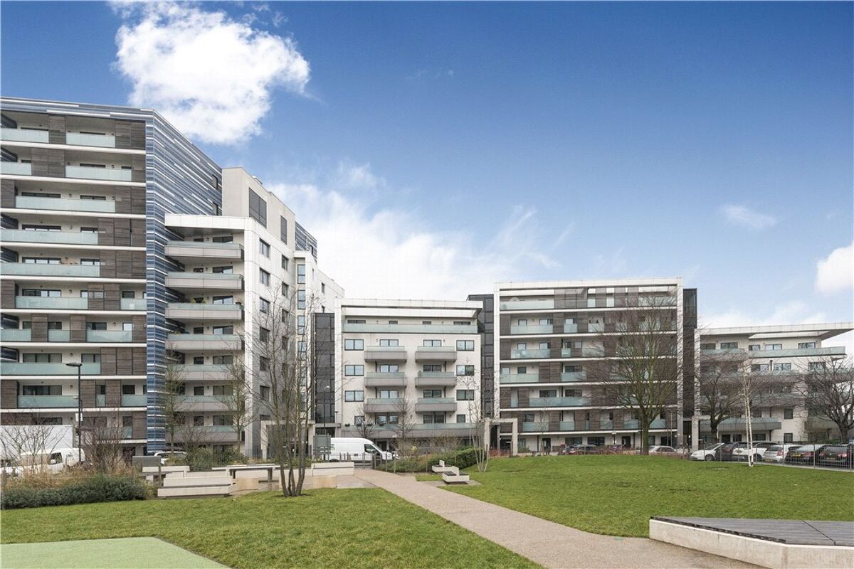 flat for sale in House, Albert Road, Queen's Park, London, NW6