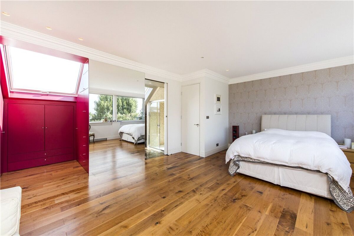 house for sale in Mount Pleasant Road, Kensal Rise, London, NW10