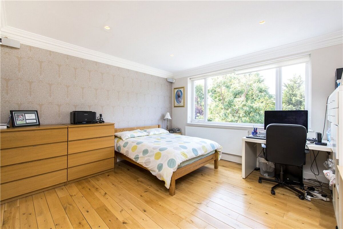 house for sale in Mount Pleasant Road, Kensal Rise, London, NW10