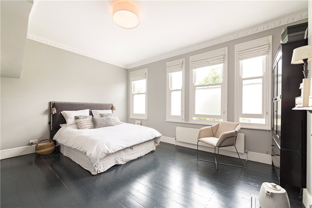 House For In Plympton Avenue Queen S Park London Nw6 House For In Plympton Avenue Queen S Park London Nw6 Qpk180162 Knight Frank