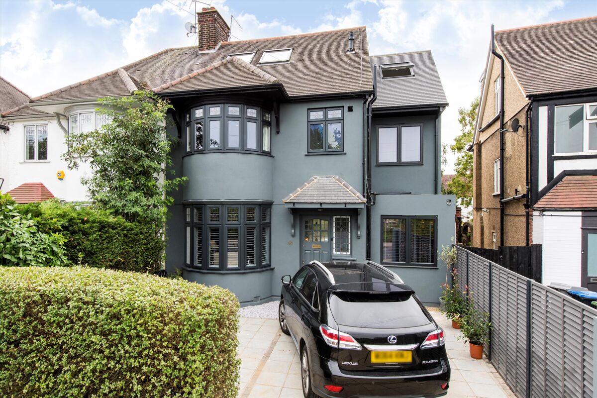 house for sale in Leighton Gardens, Kensal Rise, London, NW10