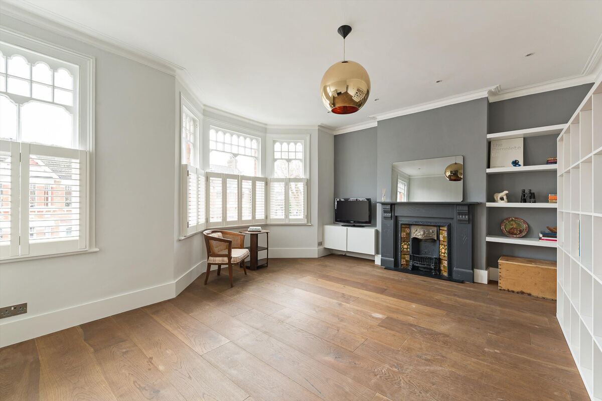 flat to rent in Kempe Road, London, NW6 QPQ012269818 Knight Frank