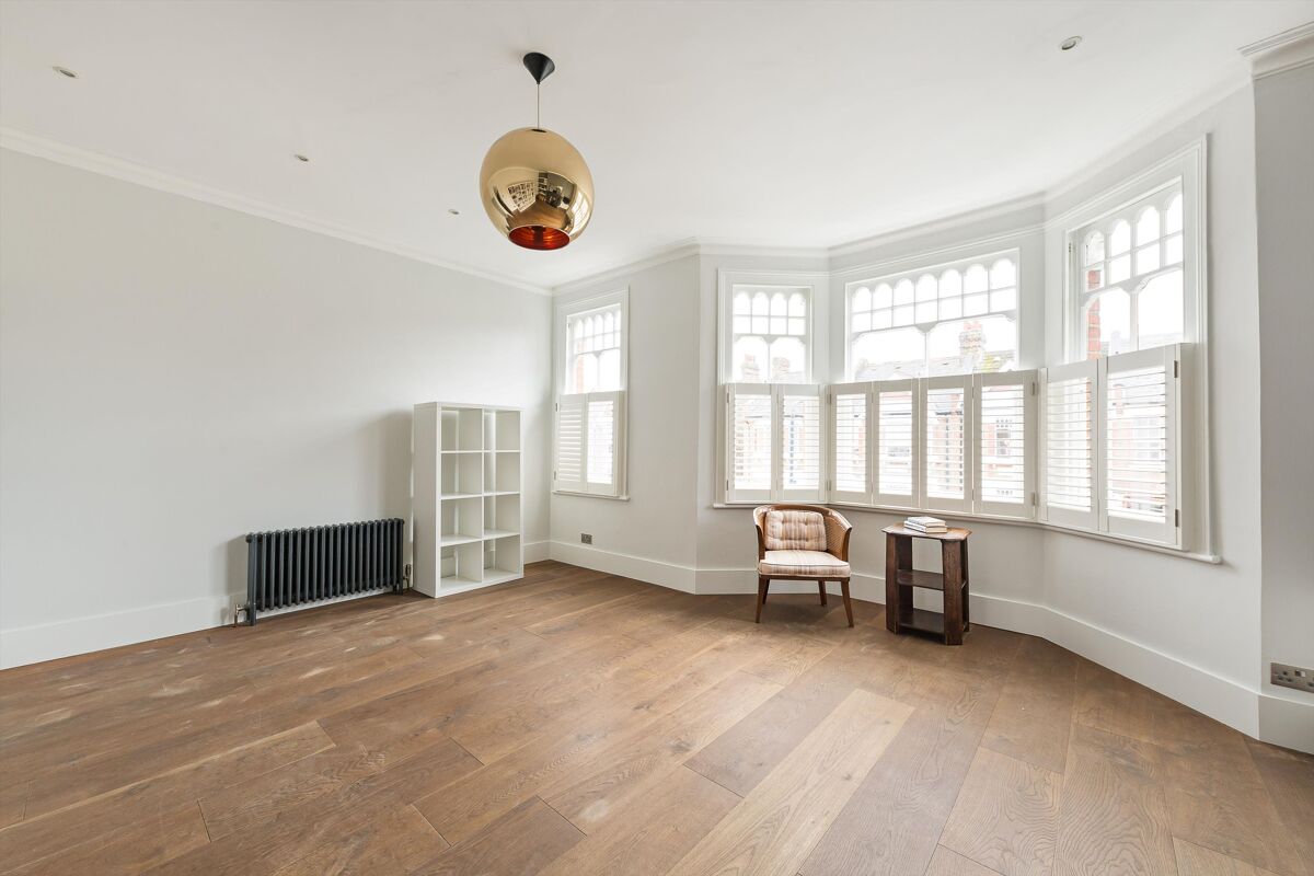 flat to rent in Kempe Road, London, NW6 QPQ012269818 Knight Frank