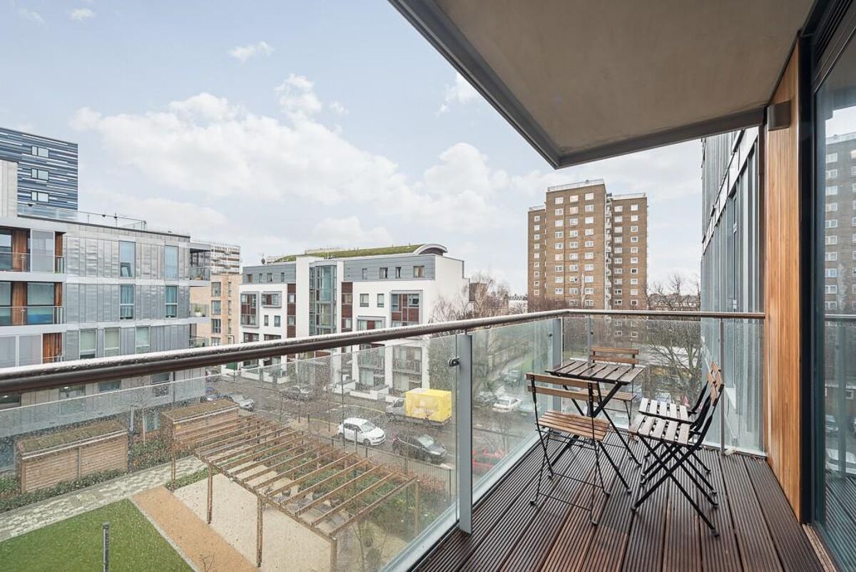 flat to rent in Birchside Apartments, Albert Road, London, NW6