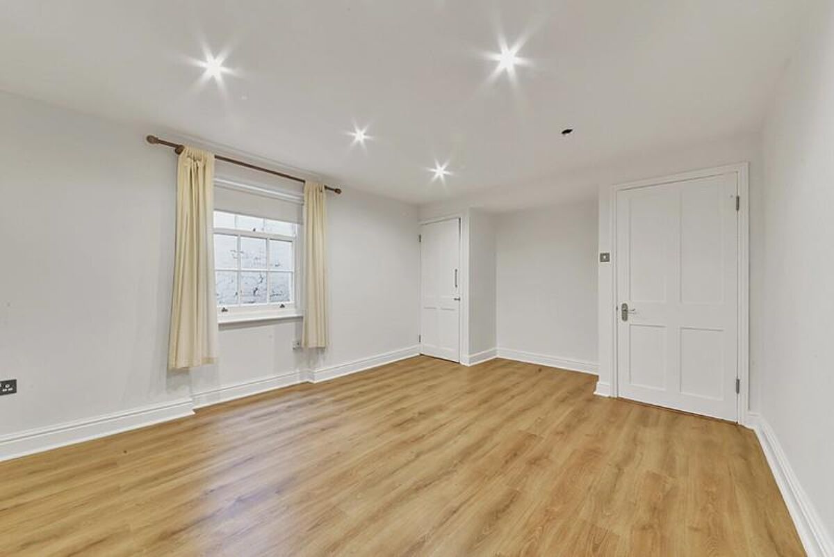 house to rent in King William Walk, Greenwich, London, SE10