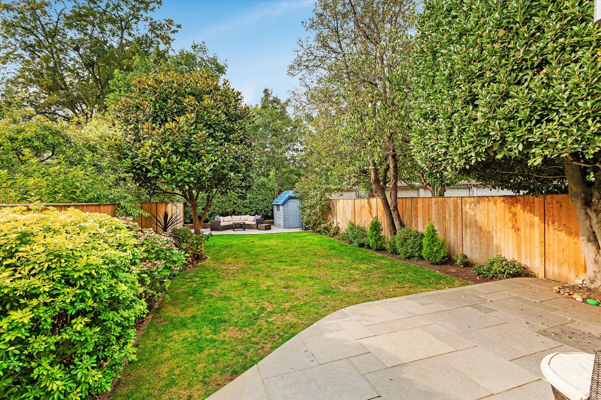 house for sale in Spencer Road, Twickenham, TW2 RCH012007882 Knight Frank