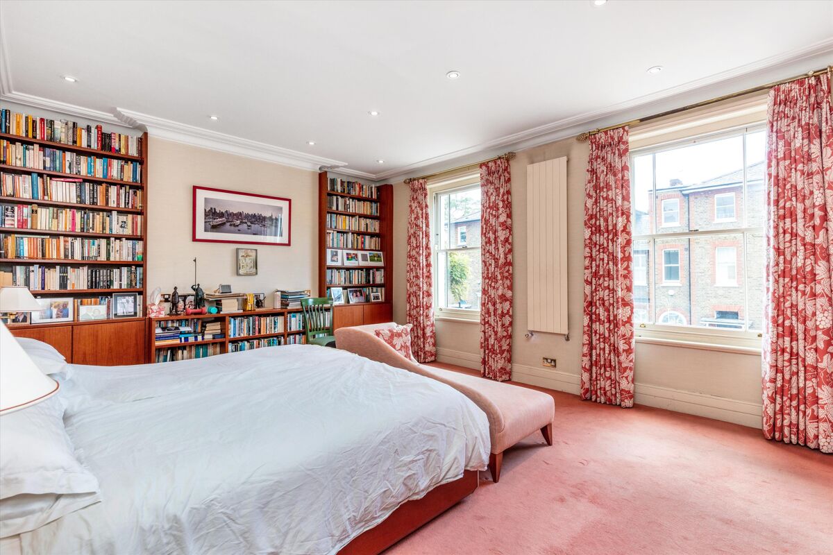 house for sale in The Vineyard, Richmond, Surrey, TW10 RCH012019532