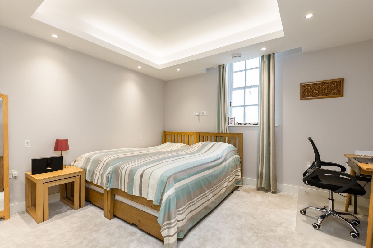 flat for sale in The Star and Garter, Richmond Hill, Richmond, TW10