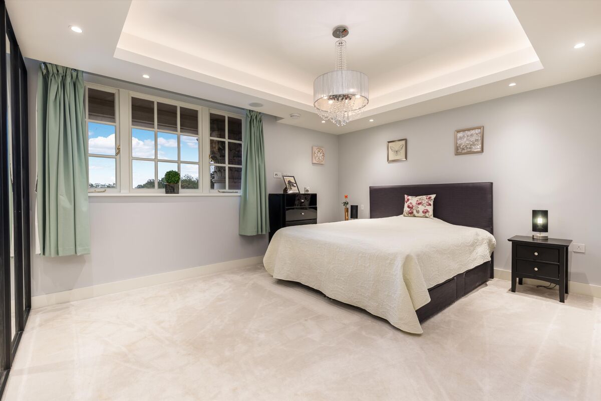 flat for sale in The Star and Garter, Richmond Hill, Richmond, TW10