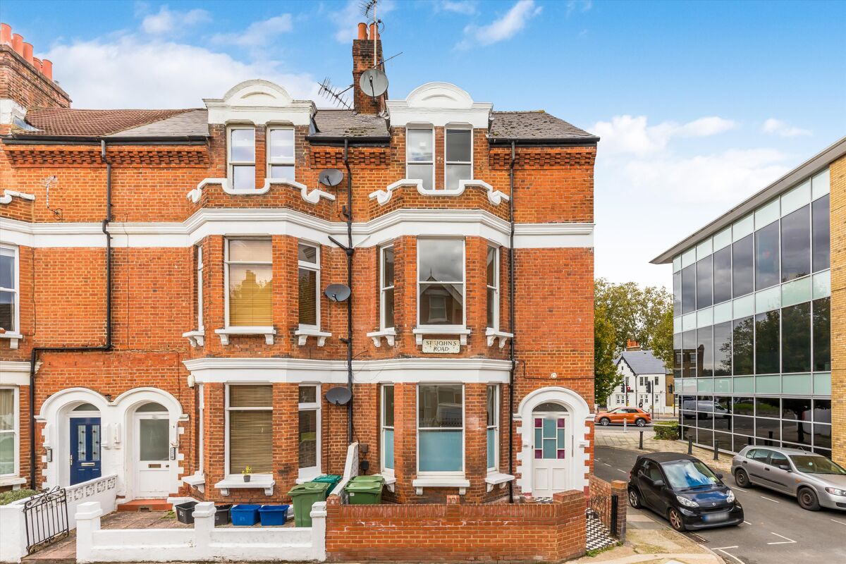 flat for sale in St. Johns Road, Richmond, TW9 RCH012039197 Knight