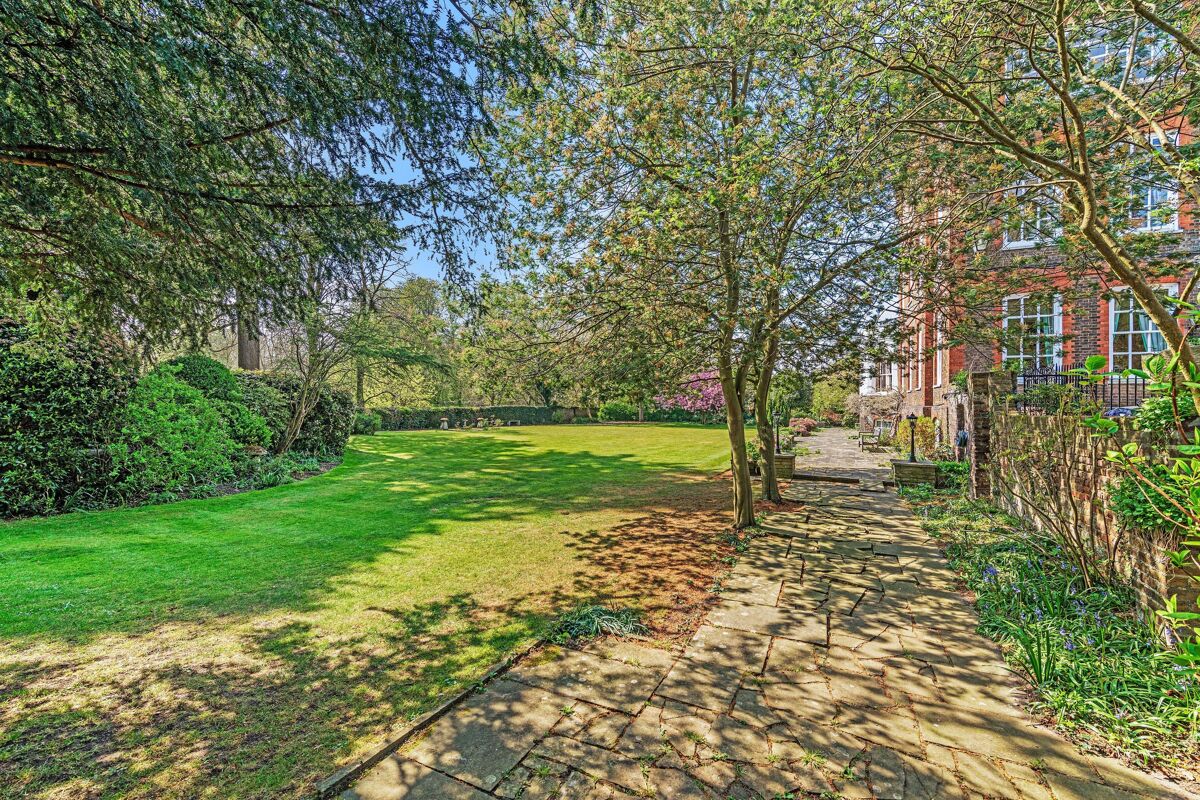 house for sale in Montpelier Row, Twickenham, TW1 - RCH012063215 ...