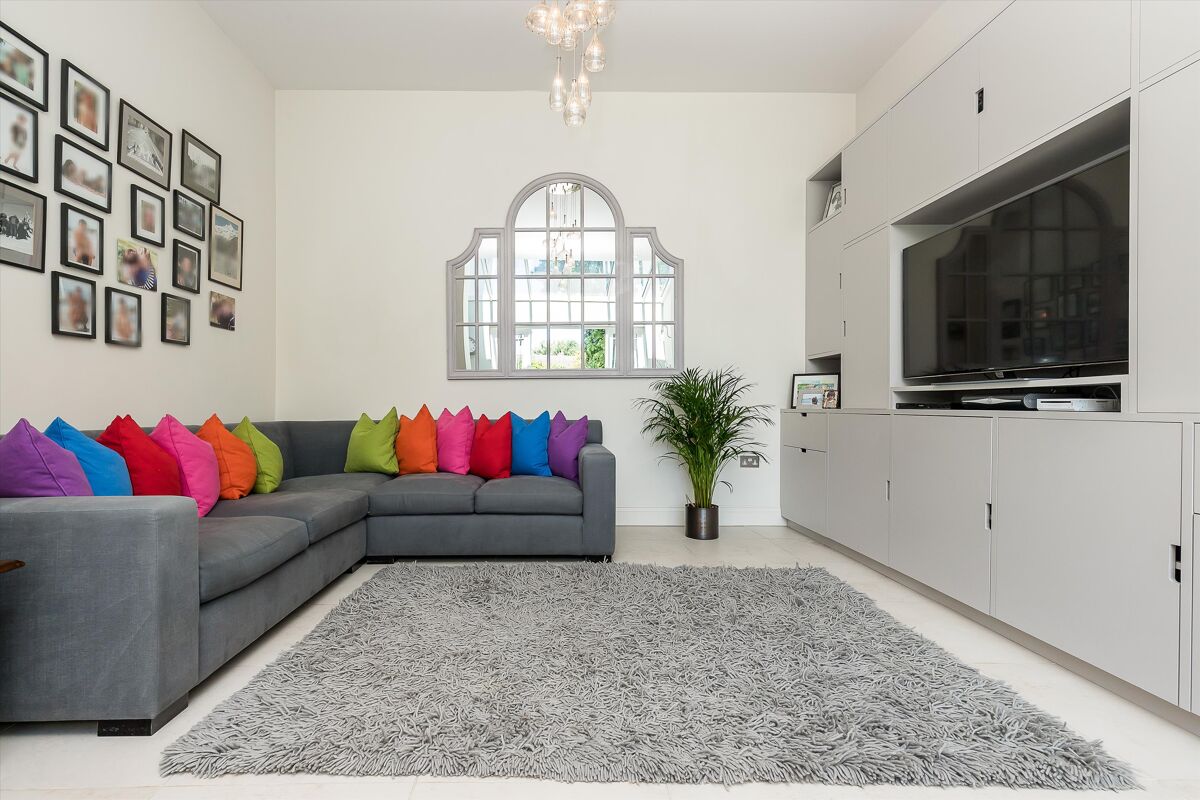 house for sale in Trafalgar Road, Twickenham, Richmond, TW2