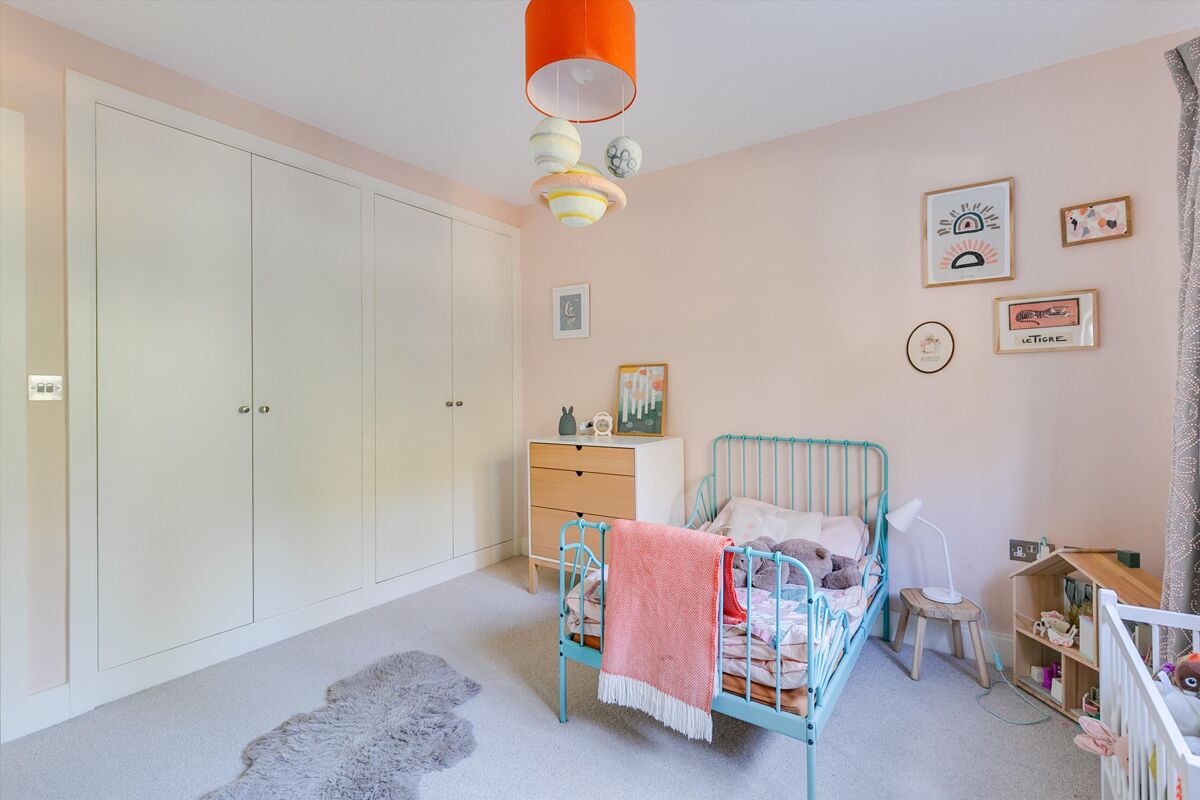 house for sale in Cambridge Park, Twickenham, TW1 RCH012080683