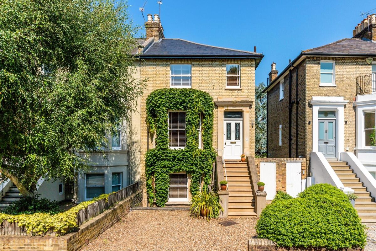 house for sale in Park Road, Twickenham, TW1 RCH012100251 Knight Frank