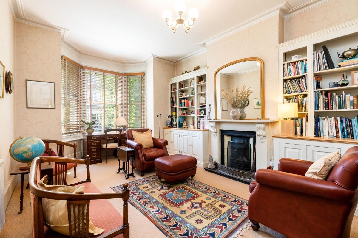 house for sale in Park Road, Twickenham, TW1 RCH012100251 Knight Frank