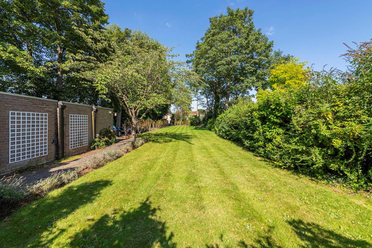 house for sale in Lower Ham Road, Kingston upon Thames, KT2