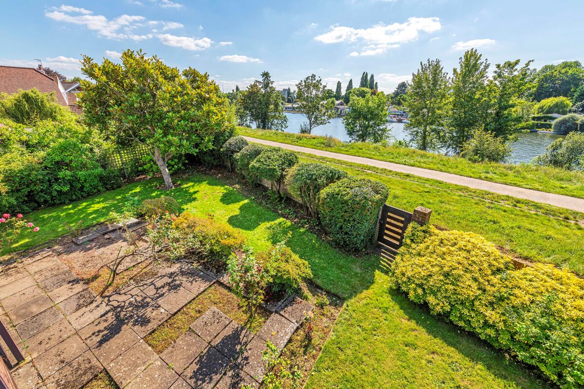 house for sale in Lower Ham Road, Kingston upon Thames, KT2