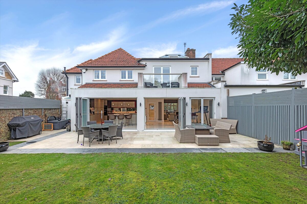 house for sale in Kings Road, Richmond, TW10 RCH012135926 Knight Frank