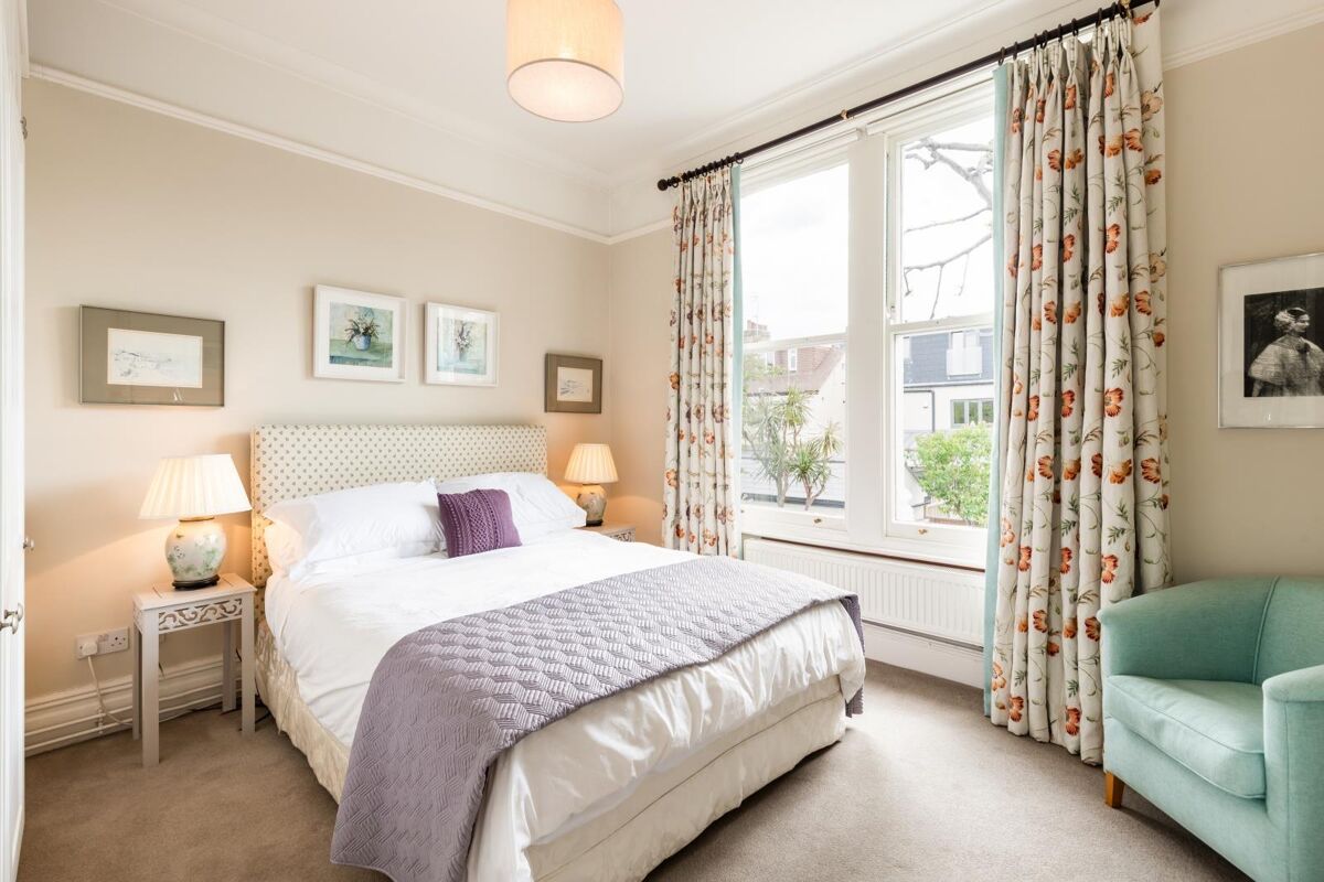 flat for sale in Cambridge Road, Twickenham, Richmond, TW1