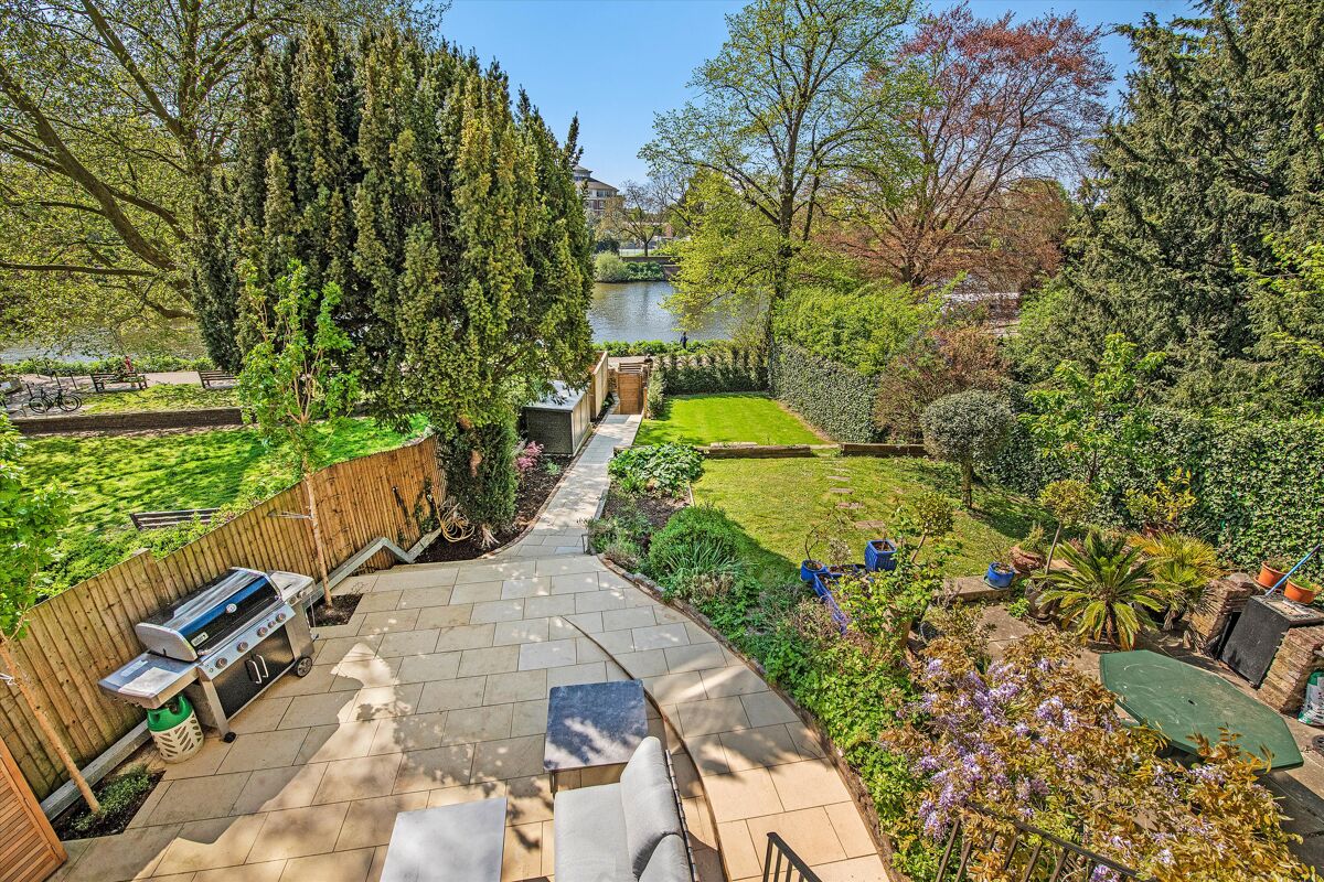 house for sale in Petersham Road, Richmond, TW10 RCH012148942