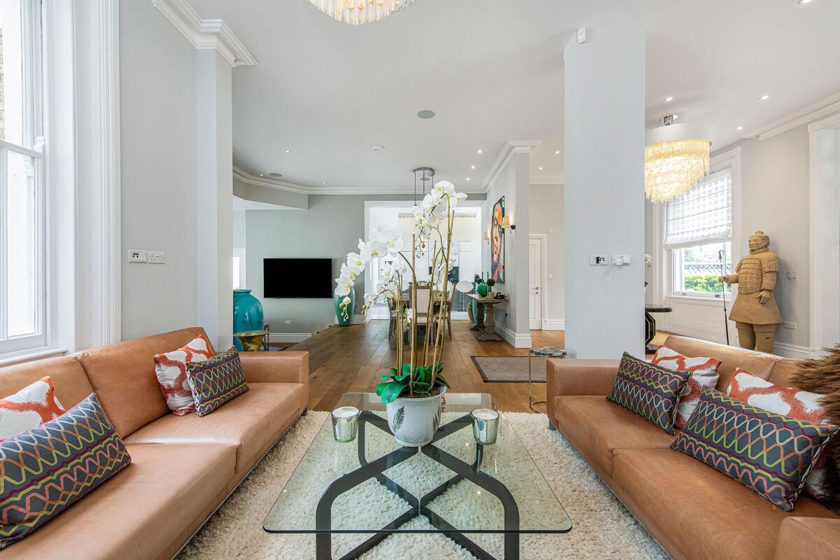 house for sale in St. Road, Twickenham, TW1 RCH012152118 Knight Frank