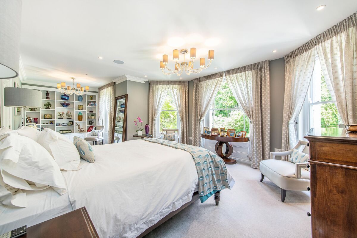 house for sale in St. Road, Twickenham, TW1 RCH012152118 Knight Frank