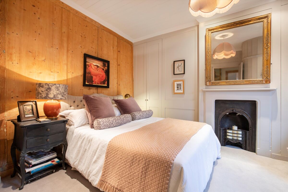 house for sale in Ormond Road, Richmond, TW10 RCH012159375 Knight Frank