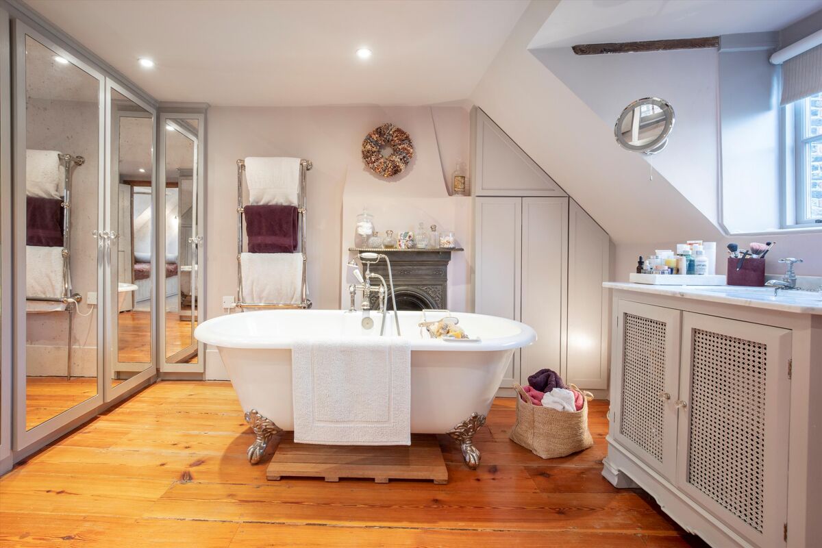 house for sale in Ormond Road, Richmond, TW10 RCH012159375 Knight Frank