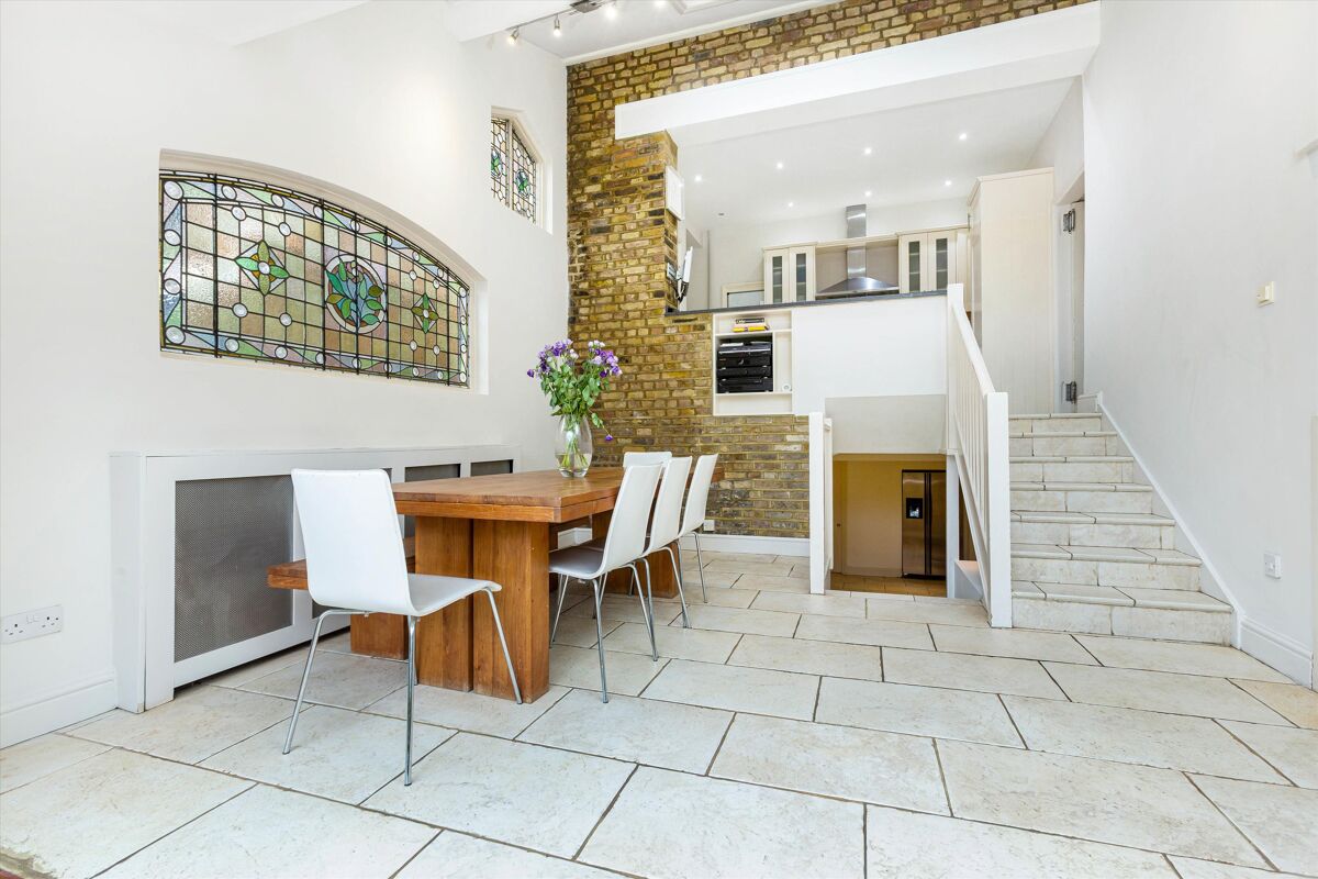 house for sale in Ailsa Road, St. Margarets, Twickenham, TW1