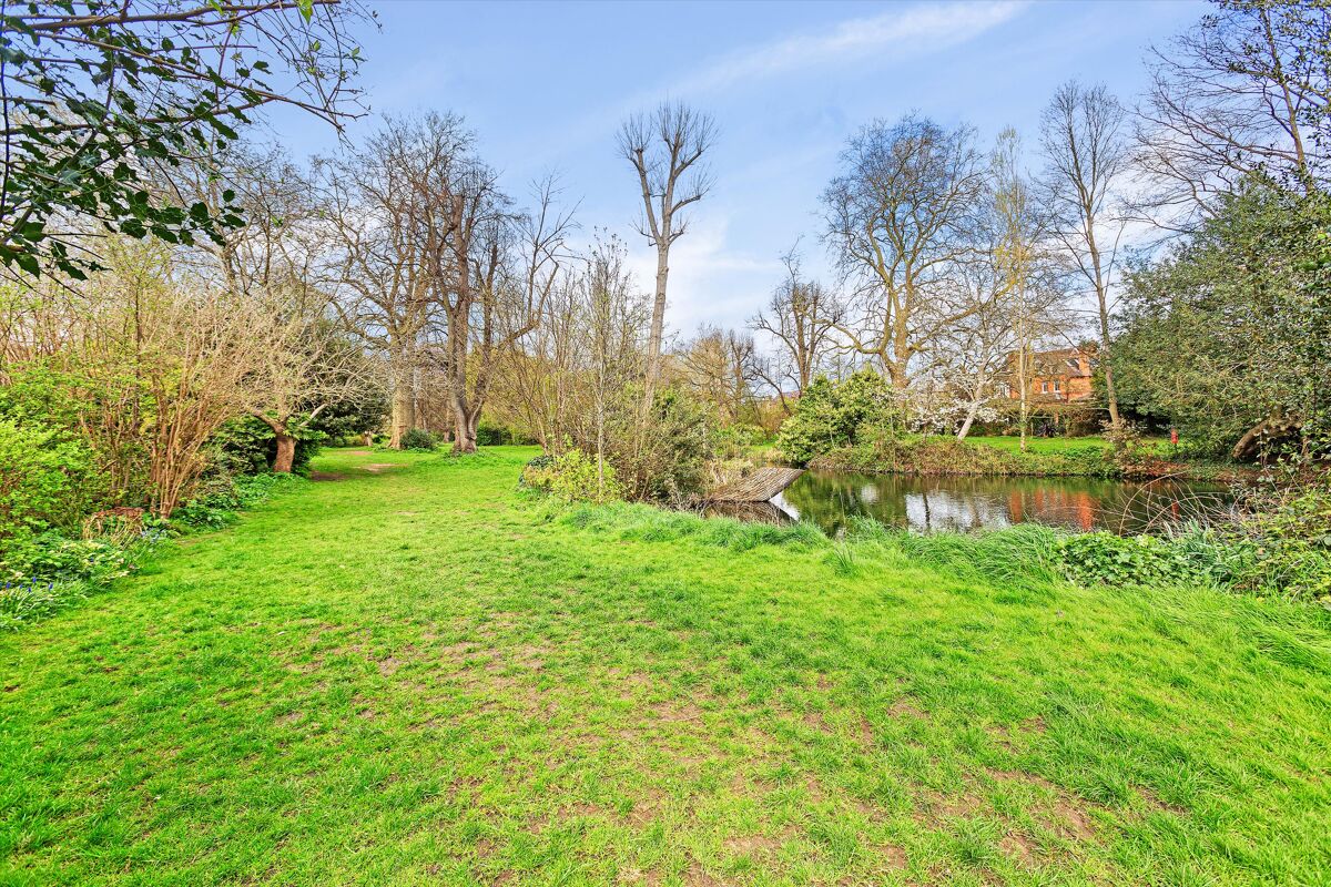 house for sale in Ailsa Road, St. Margarets, Twickenham, TW1