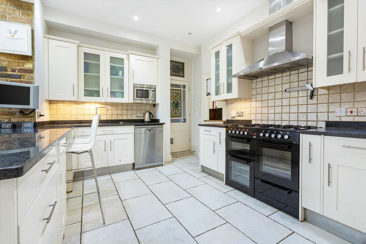 house for sale in Ailsa Road, St. Margarets, Twickenham, TW1