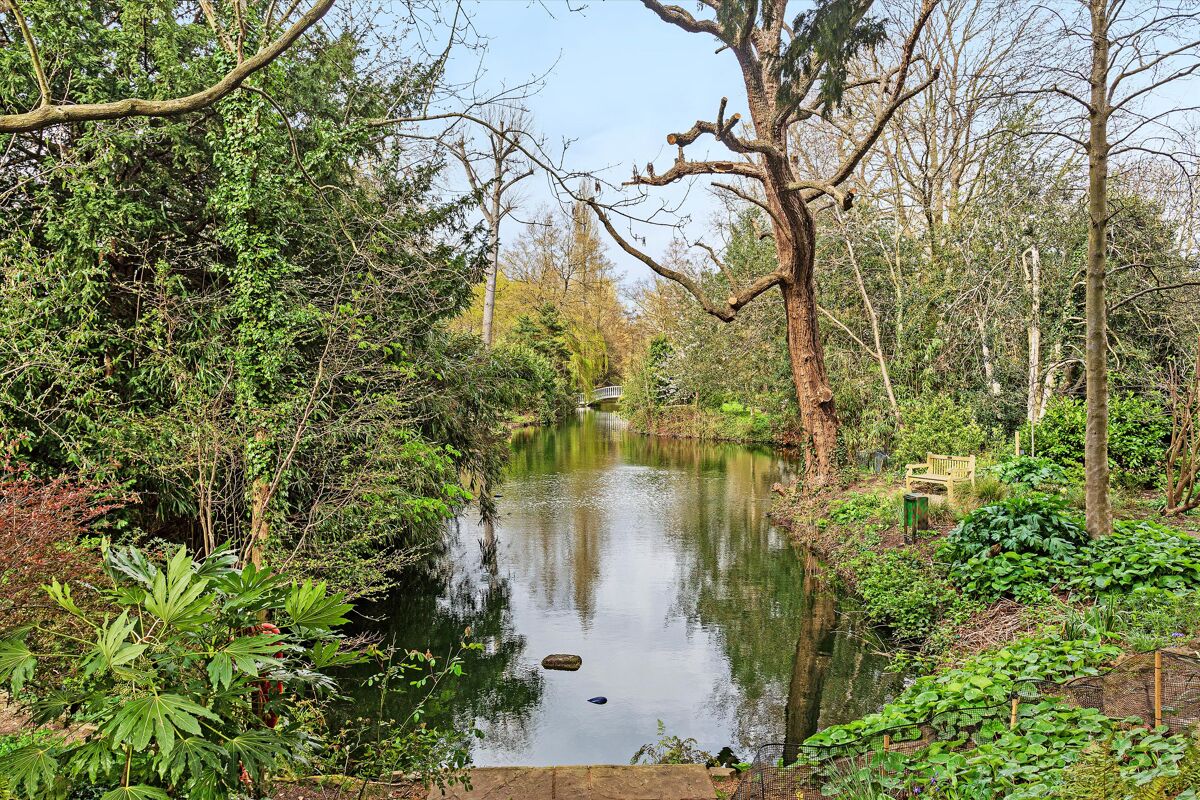 house for sale in Ailsa Road, St. Margarets, Twickenham, TW1