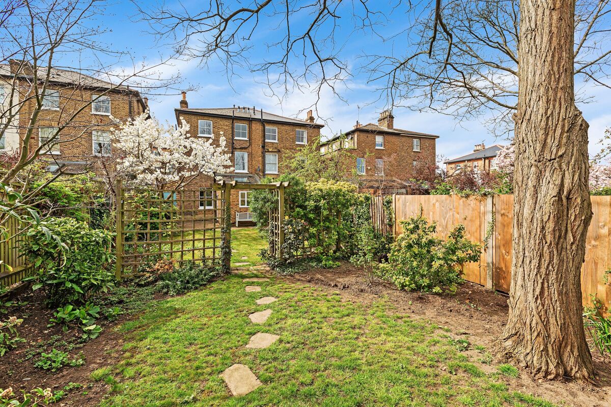 house for sale in Mount Ararat Road, Richmond, TW10 RCH012162775