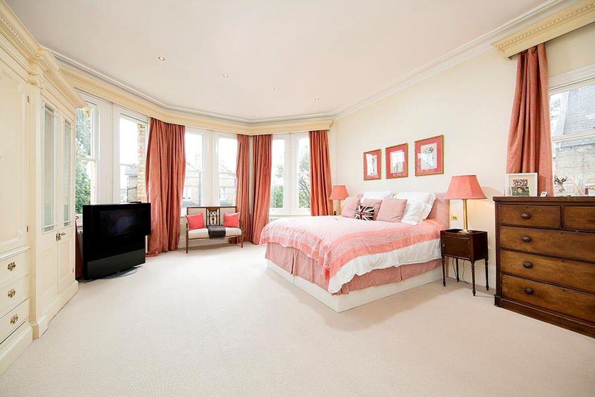 house for sale in Riverdale Road, East Twickenham, Richmond, TW1 RCH012175929 Knight Frank