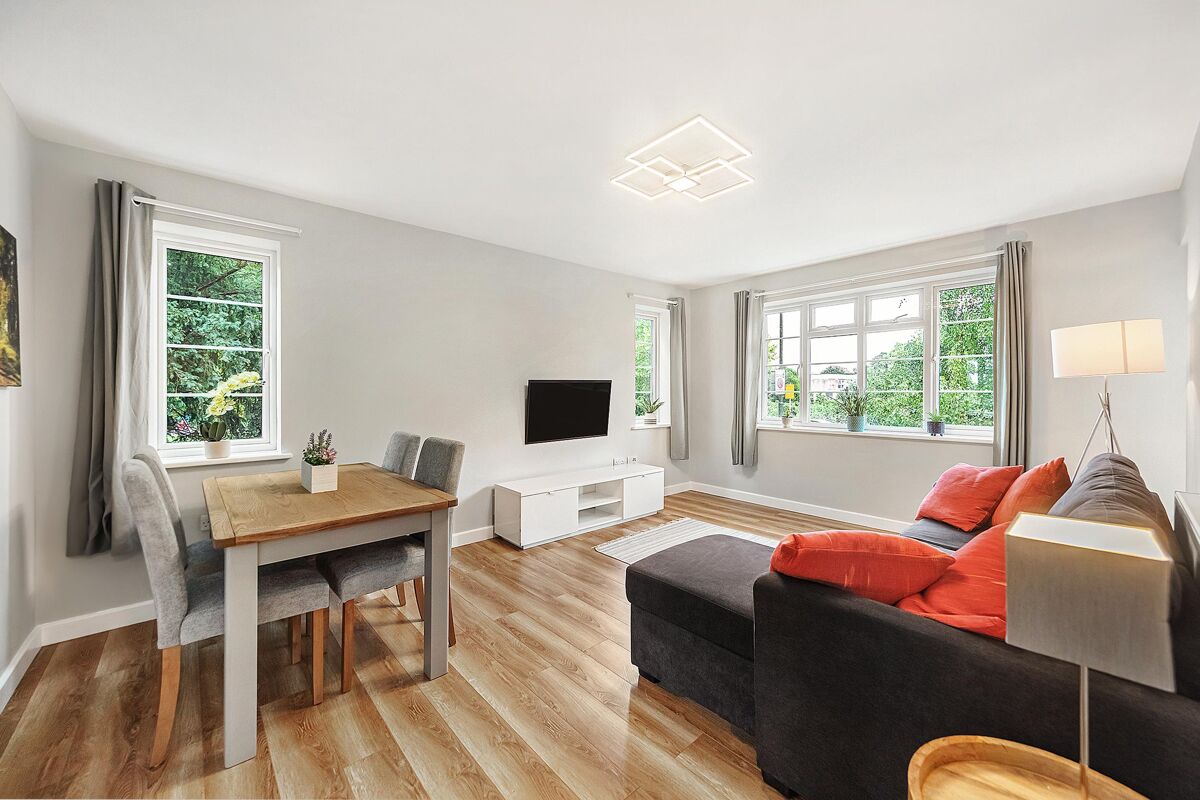 flat for sale in Richmond Road, Twickenham, TW1 RCH012205735 Knight