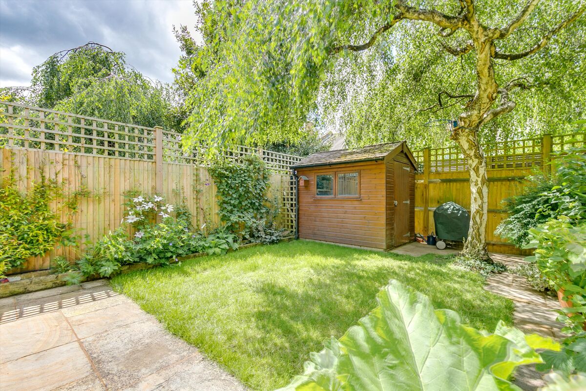 house for sale in Spencer Gardens, London, SW14 RCH012256331 Knight