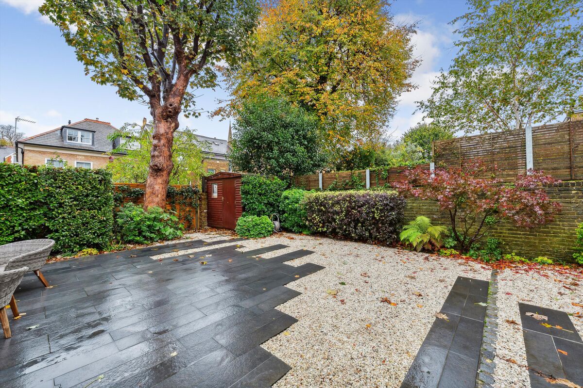 house for sale in Montague Road, Richmond, TW10 RCH012291951 Knight