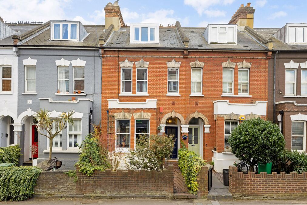 Image of Sheen Road, Richmond, Surrey, TW9
