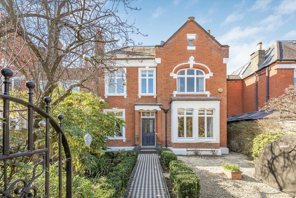 Image of St. Georges Road, St Margaret's, Twickenham, Middlesex, TW1