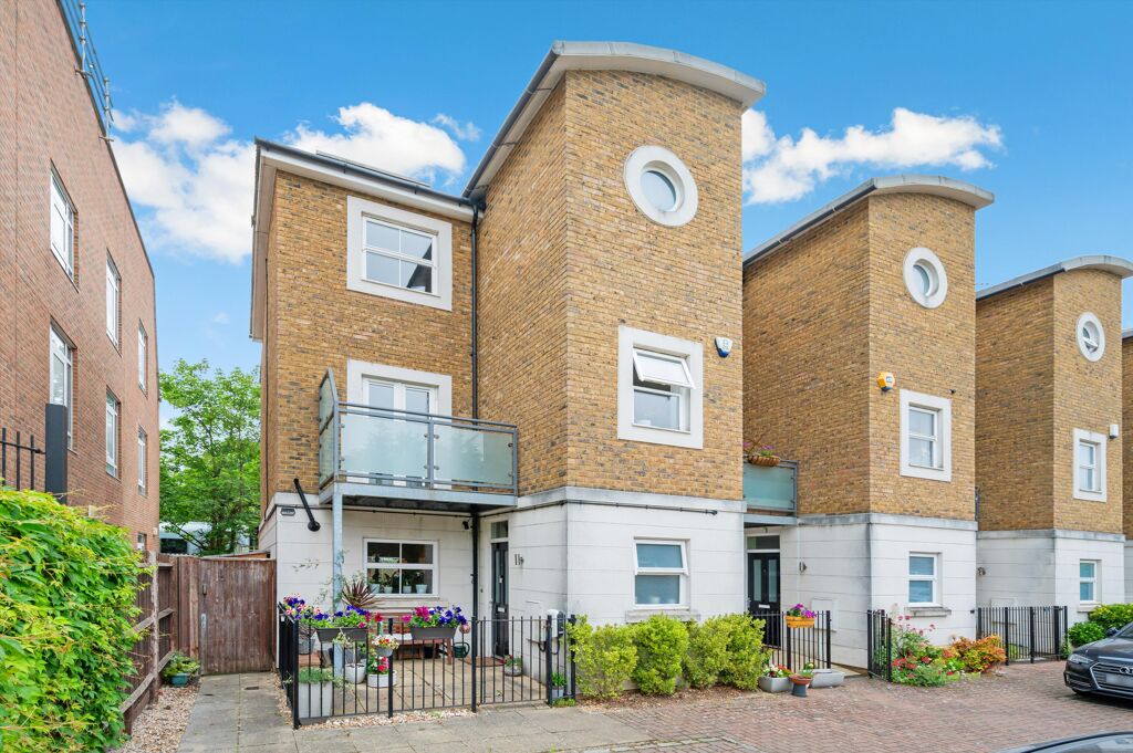 Image of Candler Mews, Twickenham, TW1