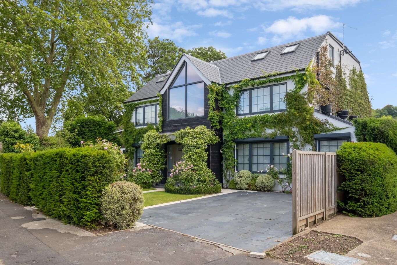 Image of Cedar Heights, Richmond, TW10
